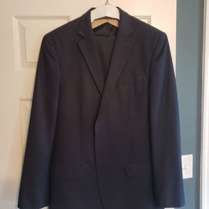 Van Heusen Studio Suit